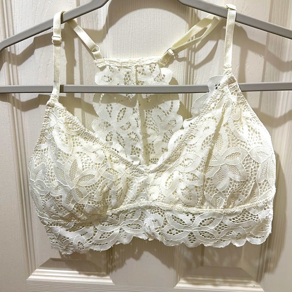 Bralette never worn
